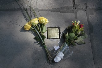 V Praze 4 přibývá pamětních kamenů obětí holokaustu