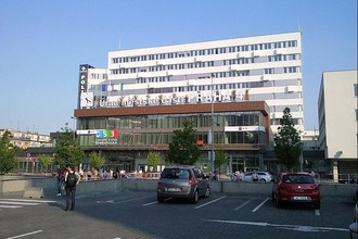 Koalice Prahy 4 dala přednost přežití před lepším rozpočtem