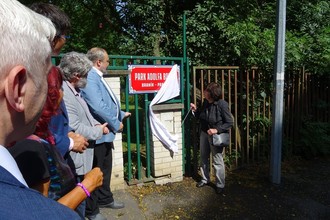Park v Praze 4 dostal jméno po Adolfu Bornovi