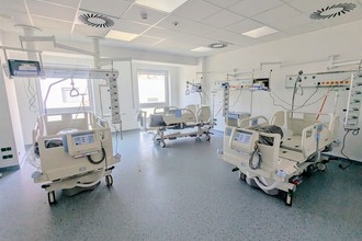 Nové zdravotnické zařízení zahájilo provoz v bývalém kině Kosmos